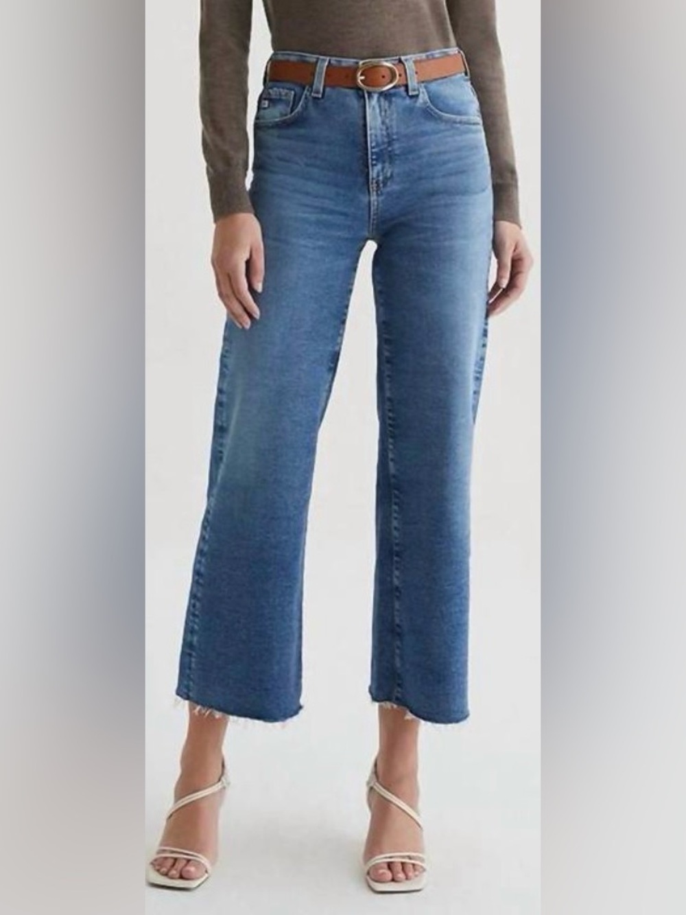 Like new AG JEANS saige wide leg crop jeans in 18 years Atlantic size 26